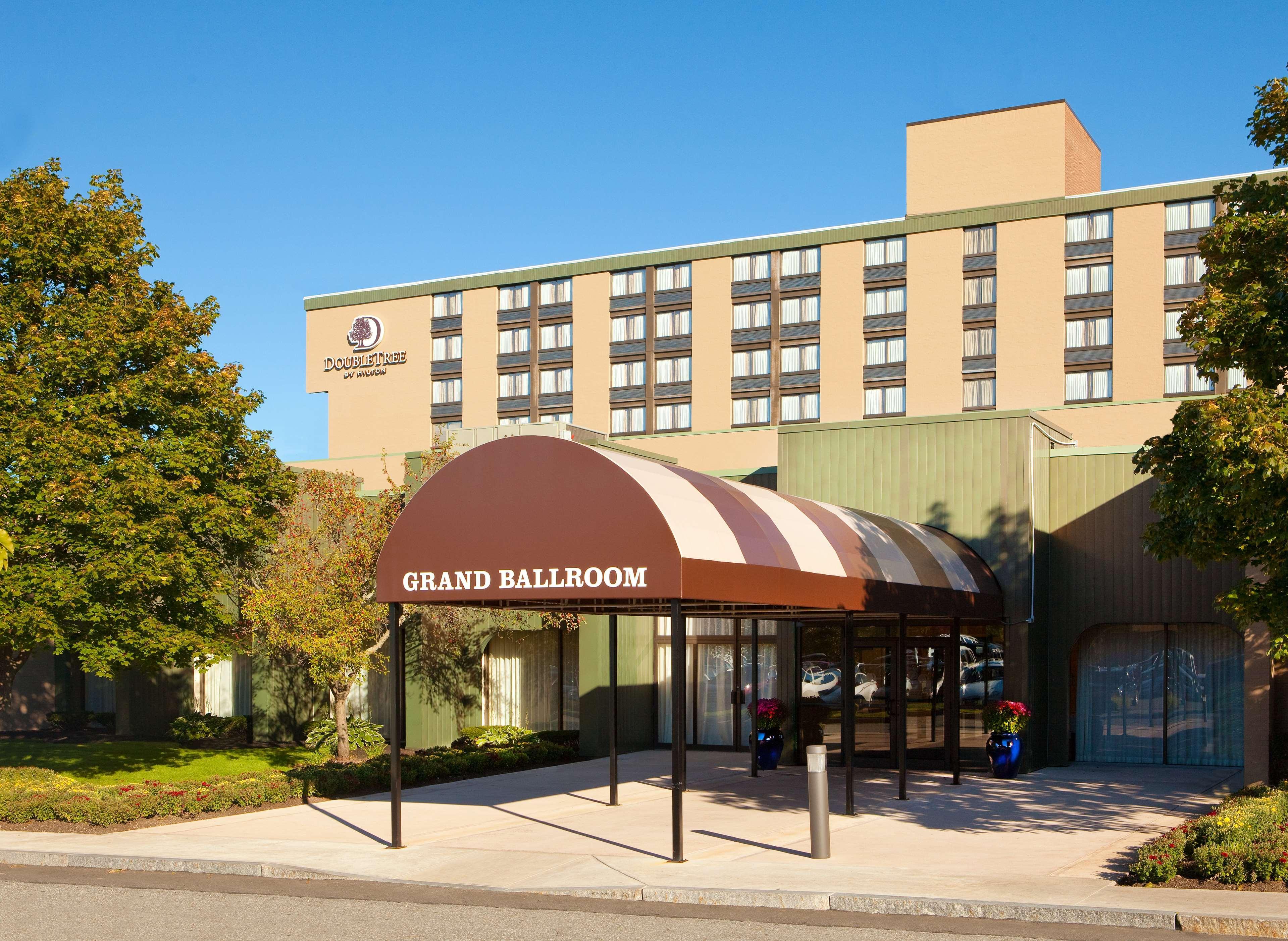 Doubletree Boston North Shore Danvers Exterior photo