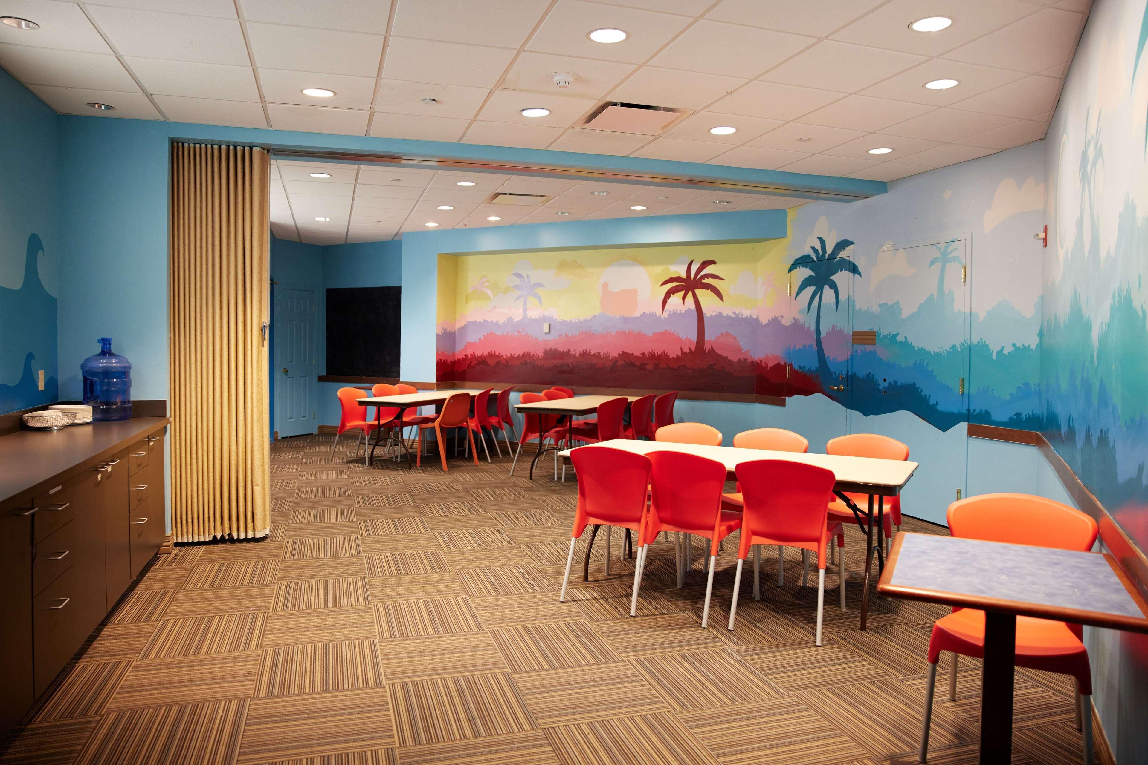 Doubletree Boston North Shore Danvers Exterior photo