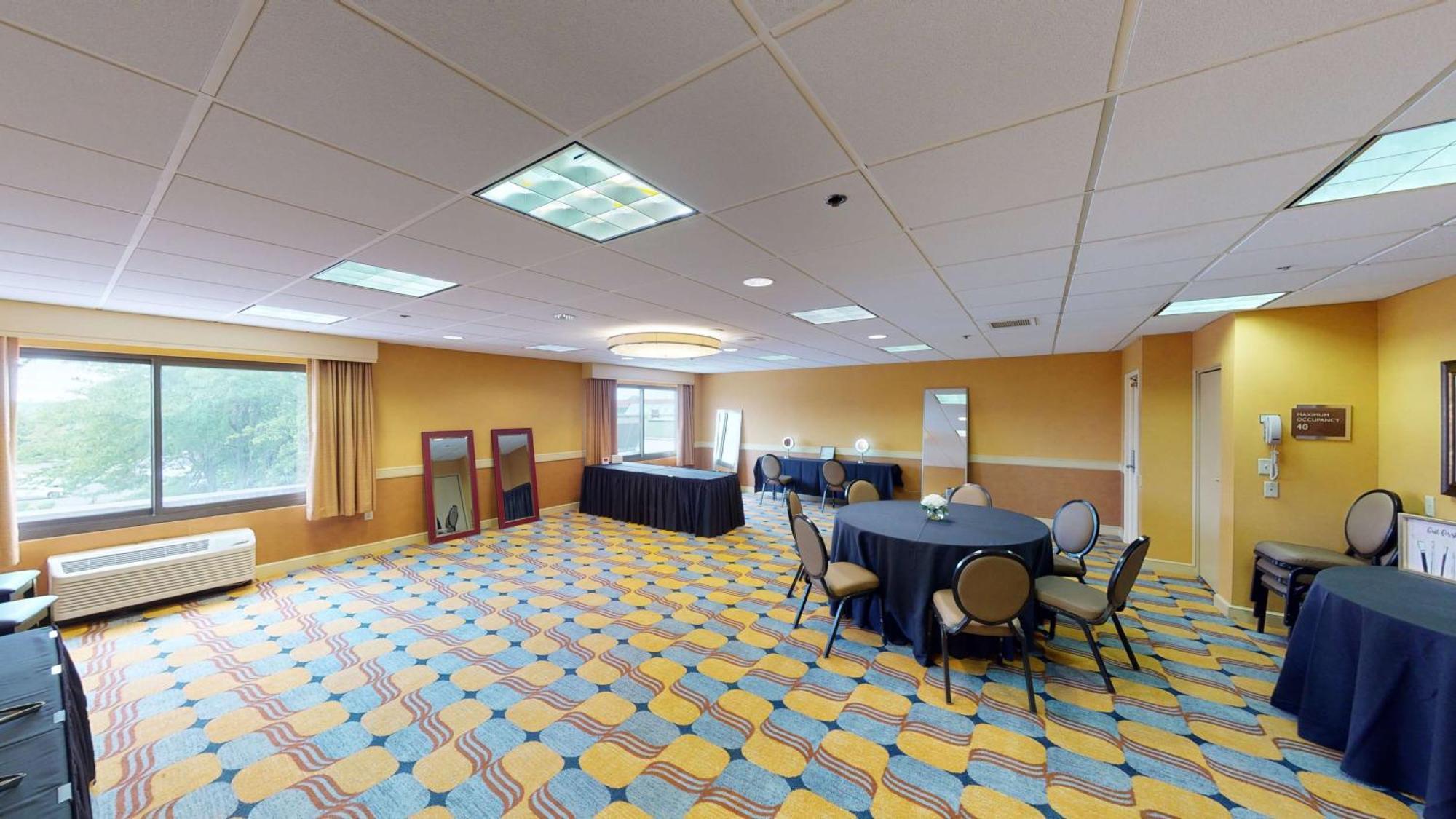 Doubletree Boston North Shore Danvers Exterior photo